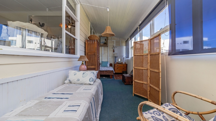3 Bedroom Property for Sale in De Kelders Western Cape